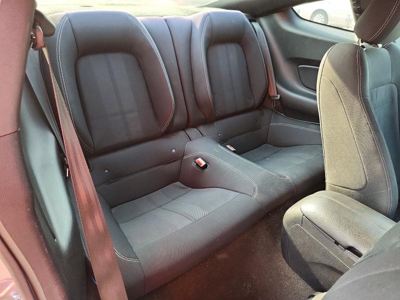 Продаж на аукціоні авто 2018 Ford Mustang, vin: 1FA6P8TH4J5106841, номер лоту: 62338466
