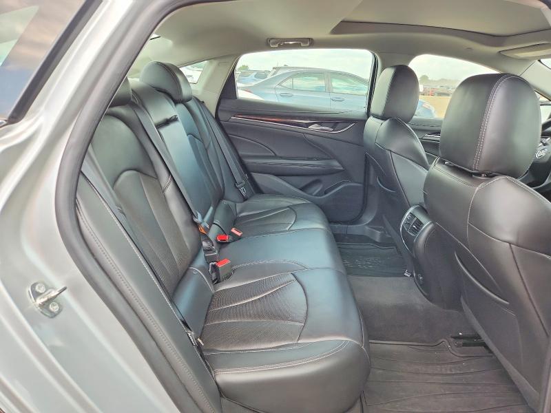 61077586 :رقم المزاد ، 1G4ZR5SS1KU131244 vin ، 2019 Buick Lacrosse مزاد بيع