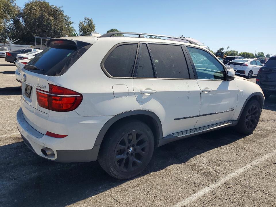 2013 Bmw X5 მანქანა იყიდება აუქციონზე, vin: 5UXZV4C57D0B06346, აუქციონის ნომერი: 61360926