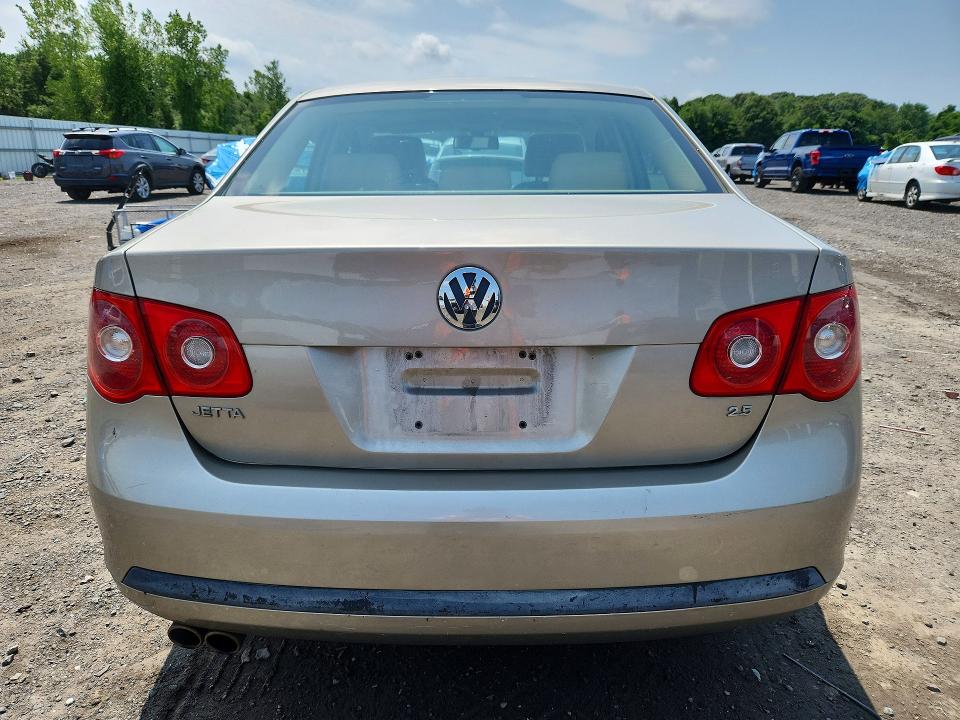 Aukcja sprzedaży 2005 Volkswagen New Jetta, vin: 3VWSG71K15M647327, numer aukcji: 62203706