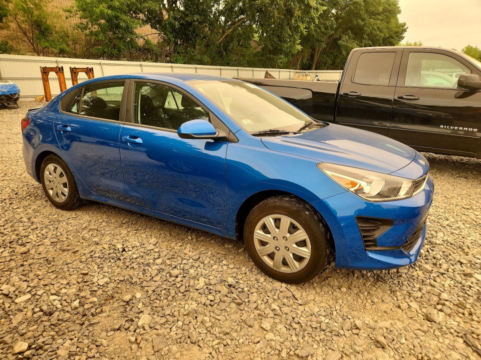60922906 :رقم المزاد ، 3KPA24AD3ME403832 vin ، 2021 Kia Rio مزاد بيع