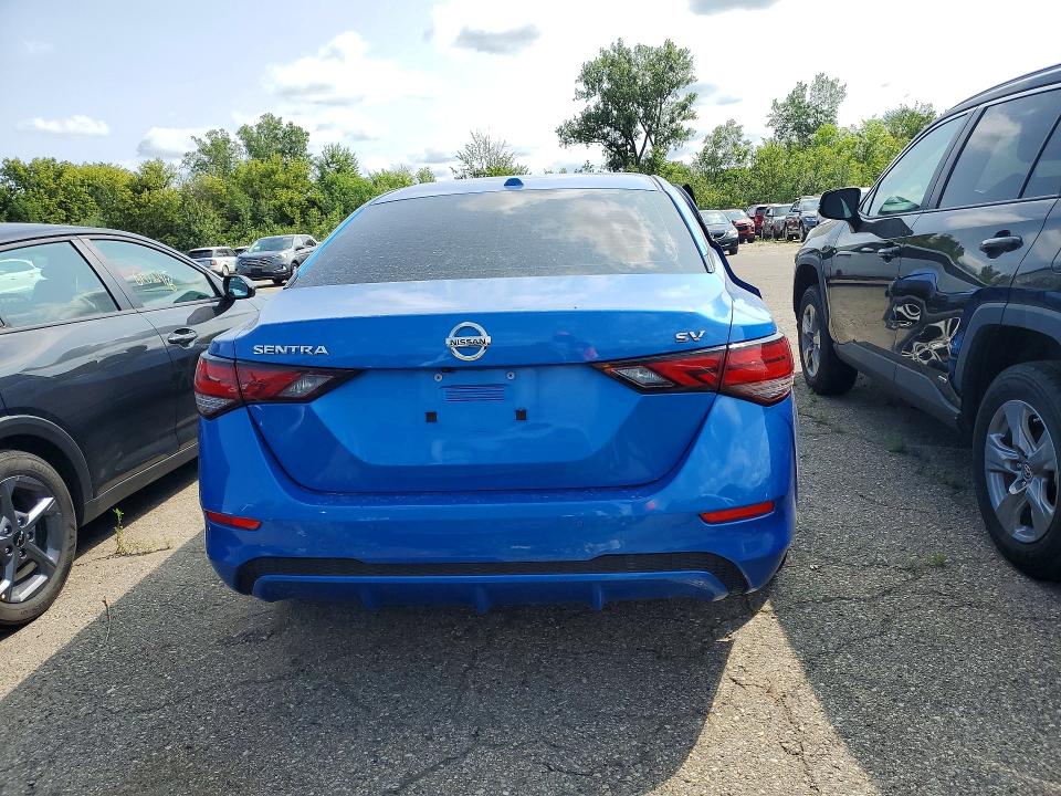 Продажа на аукционе авто 2021 Nissan Sentra, vin: 3N1AB8CV7MY254890, номер лота: 61933746