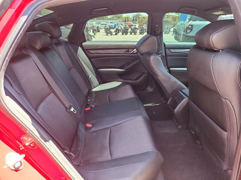 Auction sale of the 2019 Honda Accord, vin: 1HGCV1F37KA067859, lot number: 60062376