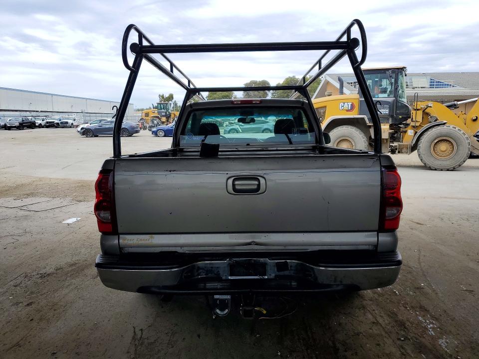 Продаж на аукціоні авто 2003 Chevrolet Silverado, vin: 1GCEC14T03Z258607, номер лоту: 61182796