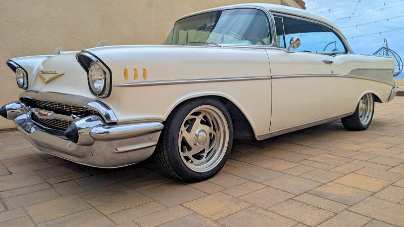 61776316 :رقم المزاد ، VC57K102611 vin ، 1957 Chevrolet Bel Air مزاد بيع