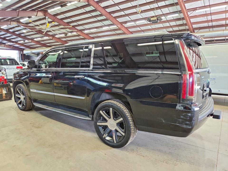 Продажа на аукционе авто 2015 Cadillac Escalade, vin: 1GYS4SKJ9FR726128, номер лота: 62404616