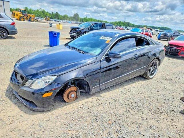 Auction sale of the 2011 Mercedes-benz E-class, vin: WDDKJ5GB7BF064164, lot number: 60233976