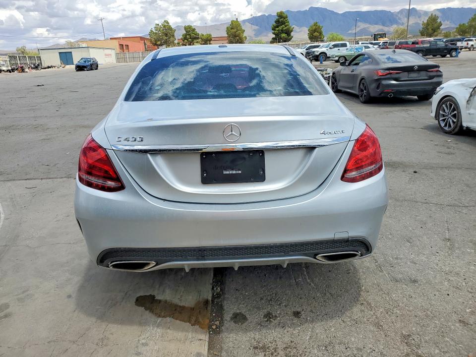Продажа на аукционе авто 2015 Mercedes-benz C, vin: 55SWF6GB8FU023263, номер лота: 61147176