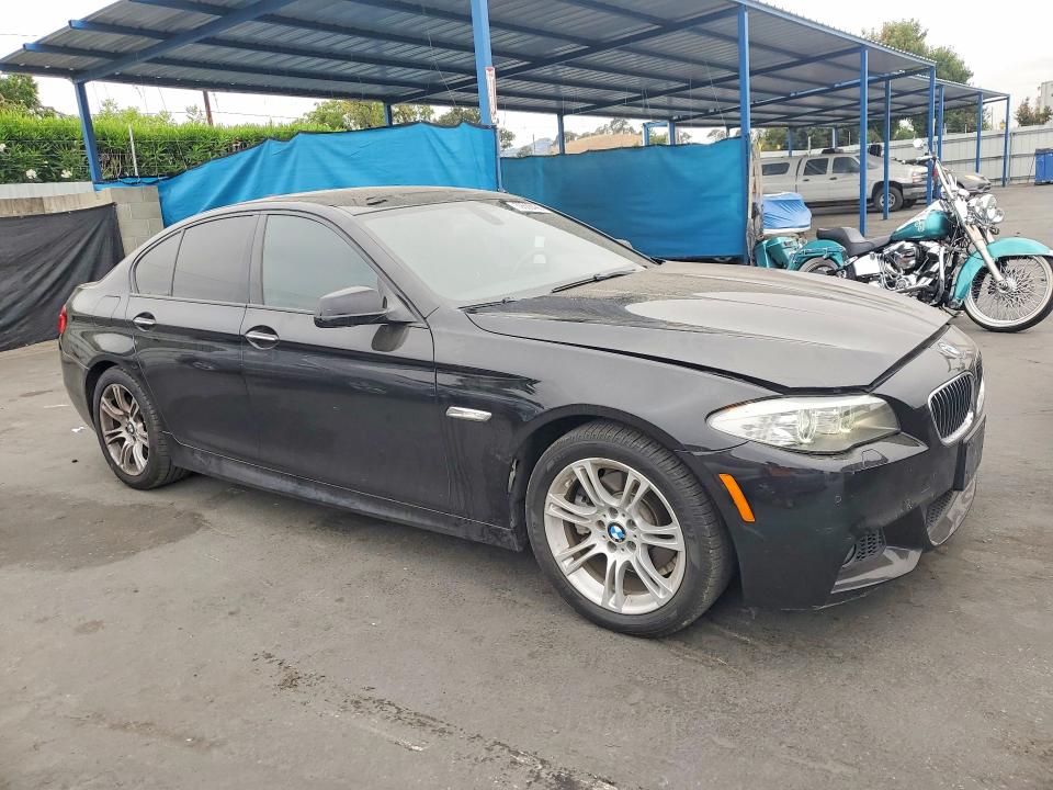 2011 Bmw 528i მანქანა იყიდება აუქციონზე, vin: WBAFR1C50BC741079, აუქციონის ნომერი: 59366426