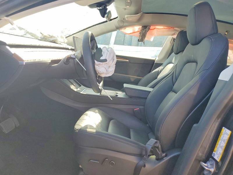 56836516 :رقم المزاد ، 7SAYGDED6SF315457 vin ، 2025 Tesla Model Y مزاد بيع
