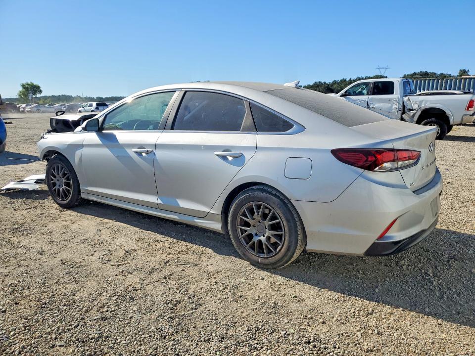 2019 Hyundai Sonata მანქანა იყიდება აუქციონზე, vin: 5NPE24AF8KH799705, აუქციონის ნომერი: 61138126