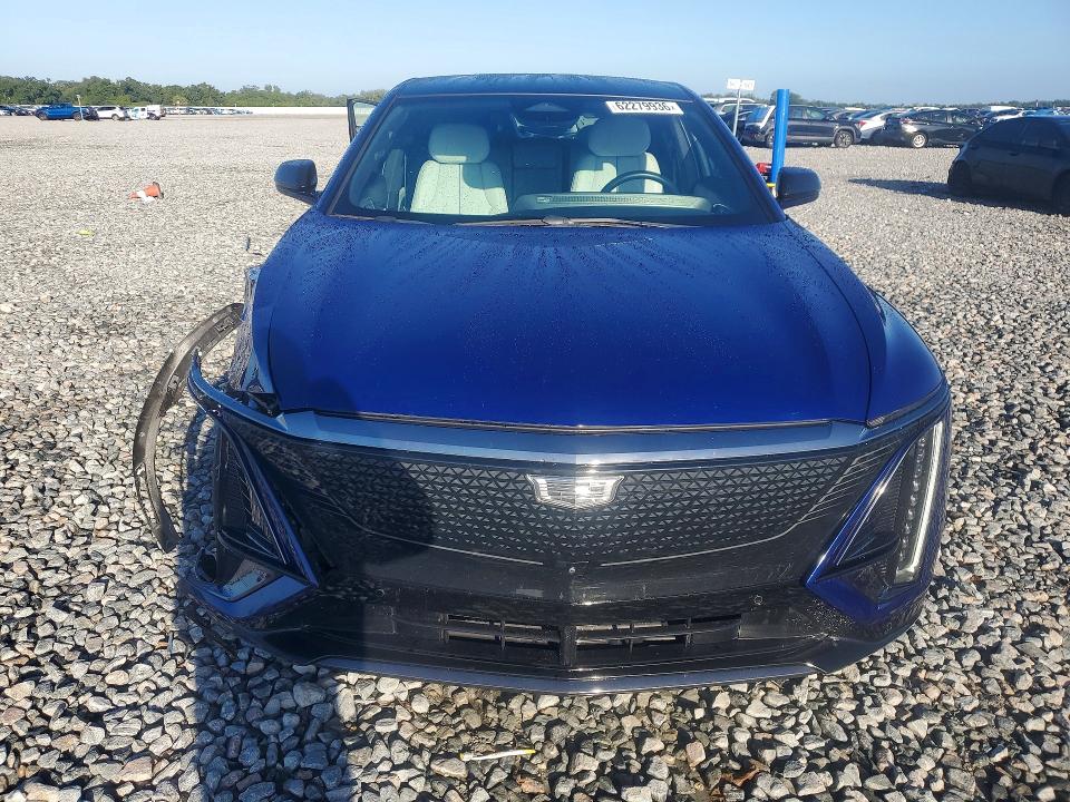 62279936 :رقم المزاد ، 1GYKPTRL7RZ109139 vin ، 2024 Cadillac Lyriq مزاد بيع