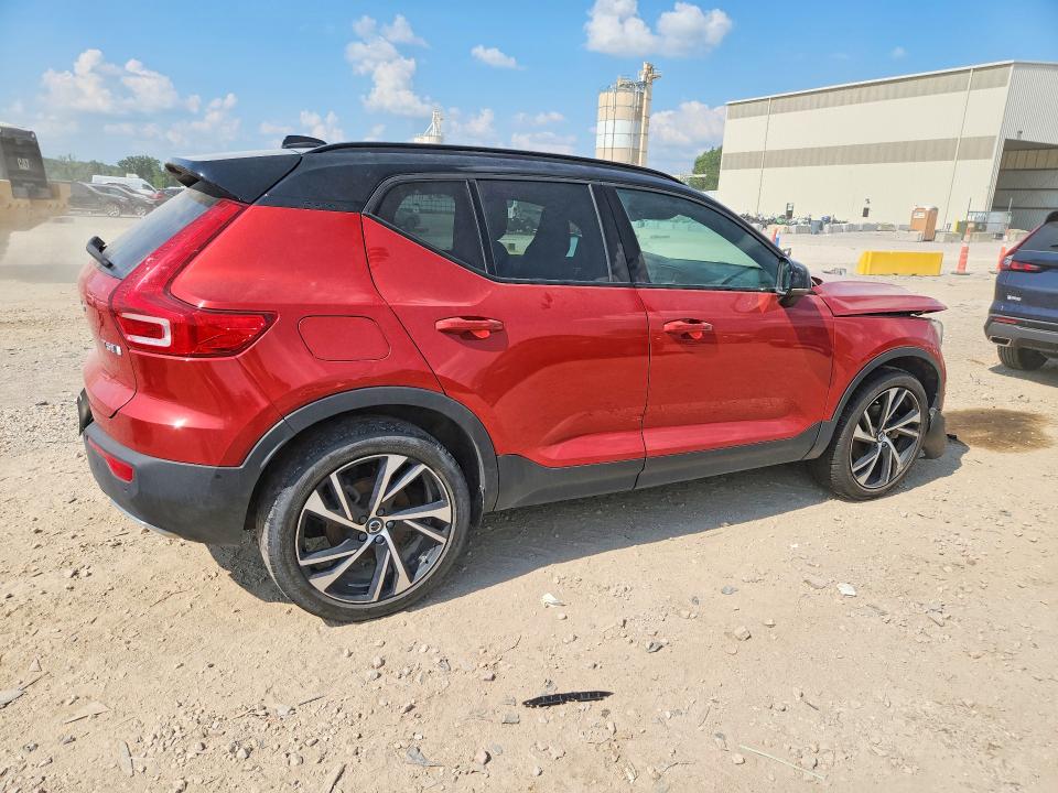 Продаж на аукціоні авто 2020 Volvo Xc40, vin: YV4162UM7L2207390, номер лоту: 61359526