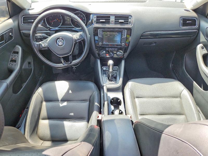 61777726 :رقم المزاد ، 3VWL07AJXGM248886 vin ، 2016 Volkswagen Jetta مزاد بيع