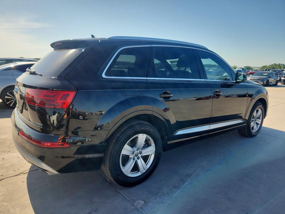 Продаж на аукціоні авто 2018 Audi Q7, vin: WA1LHAF74JD014777, номер лоту: 60115496