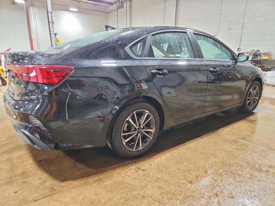 2023 Kia Forte მანქანა იყიდება აუქციონზე, vin: 3KPF24ADXPE596930, აუქციონის ნომერი: 62630966