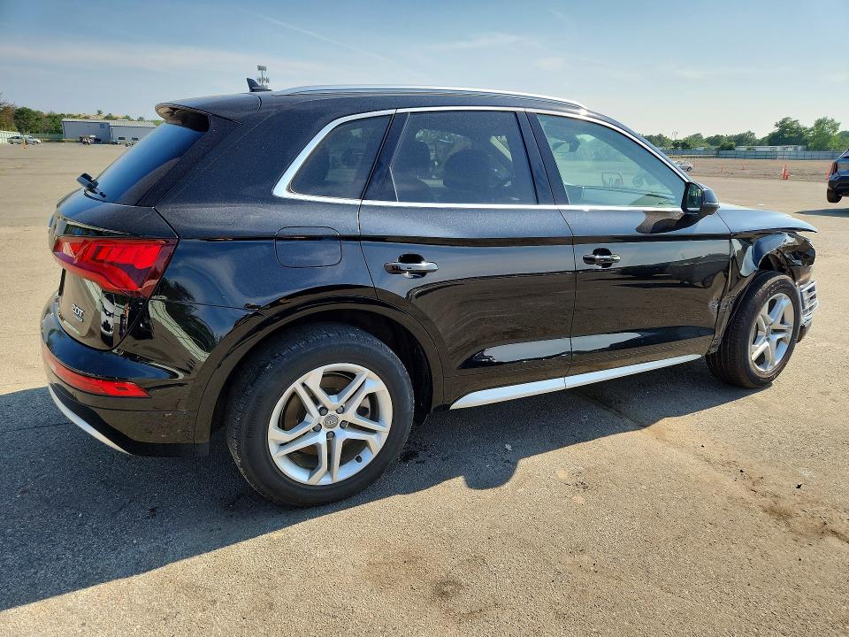2018 Audi Q5 მანქანა იყიდება აუქციონზე, vin: WA1BNAFY8J2229491, აუქციონის ნომერი: 61136766