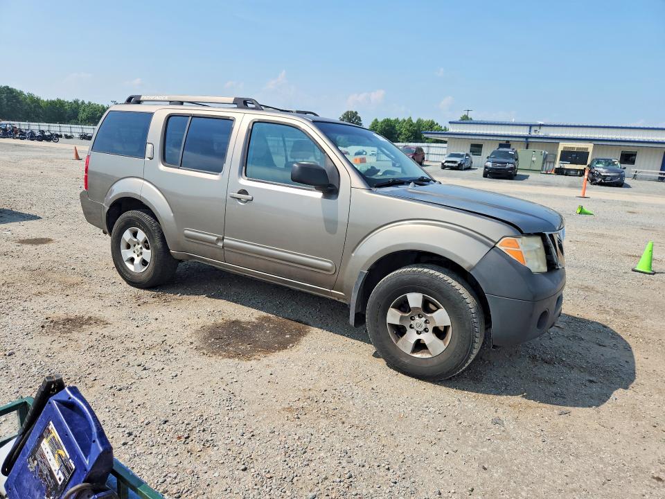 61285206 :رقم المزاد ، 5N1AR18W75C747296 vin ، 2005 Nissan Pathfinder مزاد بيع