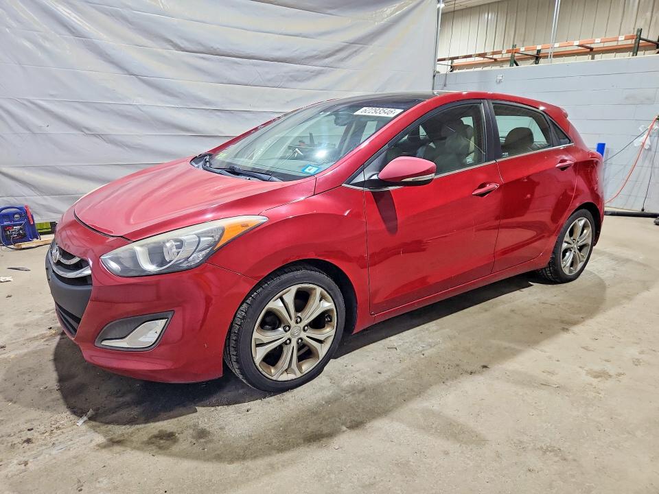 2013 Hyundai Elantra Gt მანქანა იყიდება აუქციონზე, vin: KMHD35LE6DU151657, აუქციონის ნომერი: 62293546