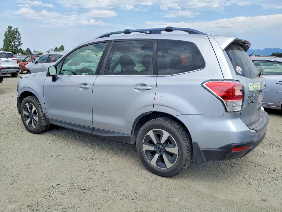 Продажа на аукционе авто 2017 Subaru Forester, vin: JF2SJAJC8HH527593, номер лота: 61318796