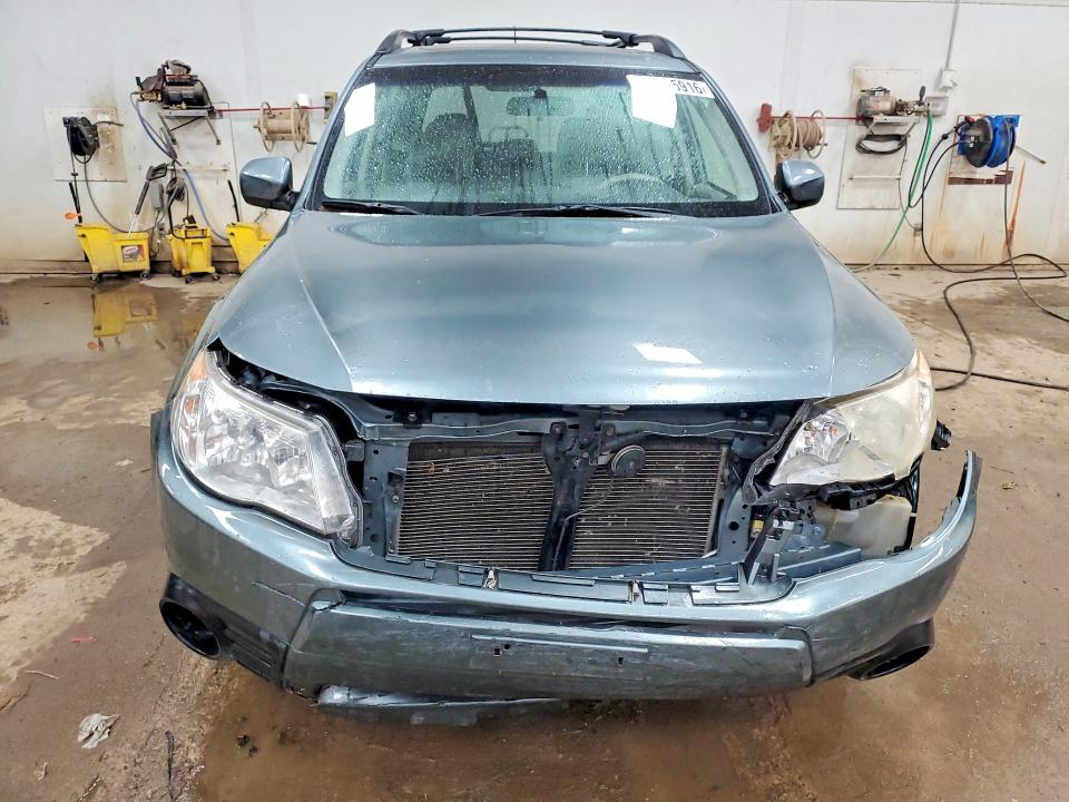 61895916 :رقم المزاد ، JF2SHADC9CH460213 vin ، 2012 Subaru Forester مزاد بيع