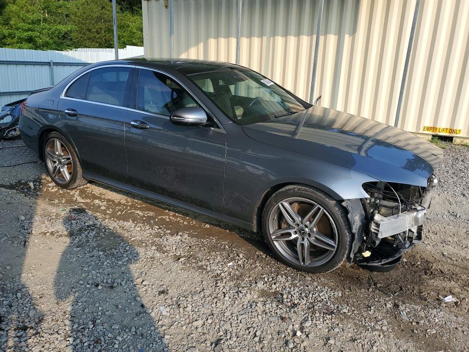 Продаж на аукціоні авто 2019 Mercedes-benz E, vin: WDDZF4KBXKA592666, номер лоту: 61569906