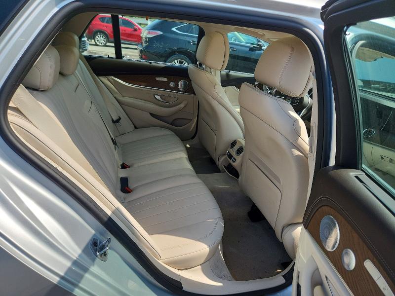 Продаж на аукціоні авто 2020 Mercedes-benz E, vin: W1KZH6JB8LA826439, номер лоту: 62800206