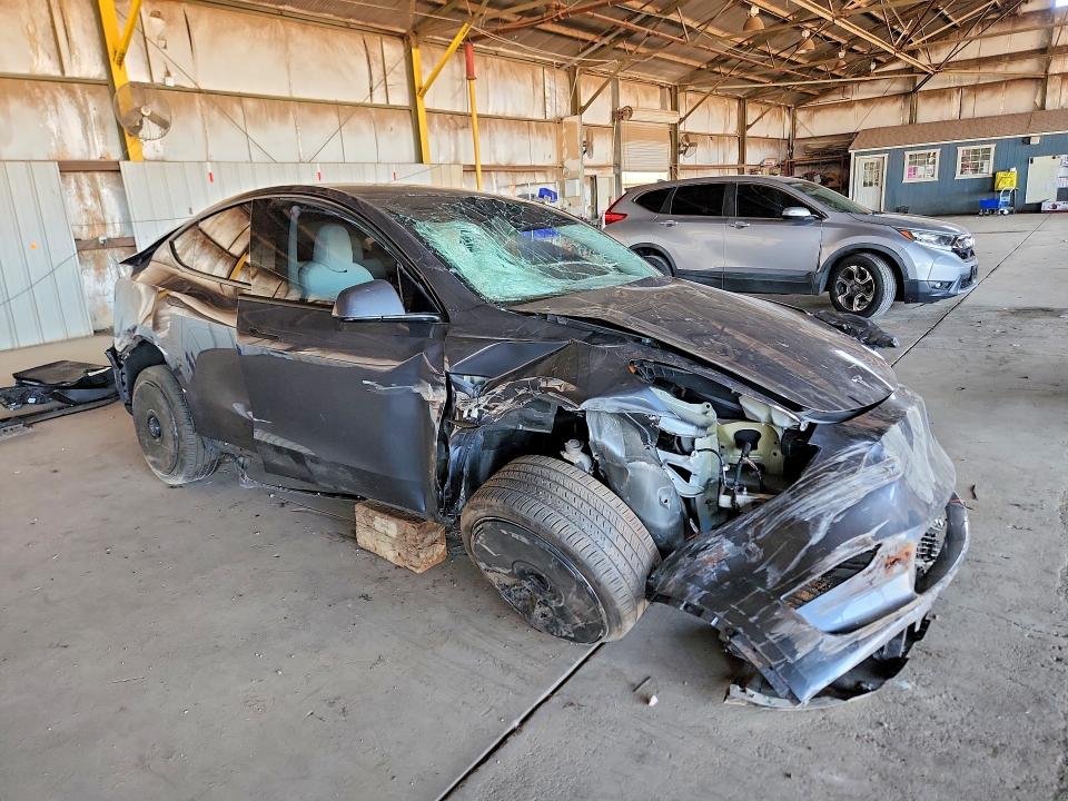 Продажа на аукционе авто 2023 Tesla Model Y, vin: 7SAYGDEE9PF709423, номер лота: 60445166
