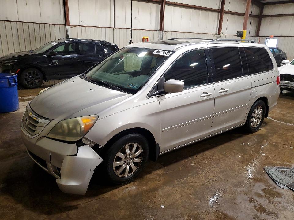 60251846 :رقم المزاد ، 5FNRL38638B415187 vin ، 2008 Honda Odyssey مزاد بيع