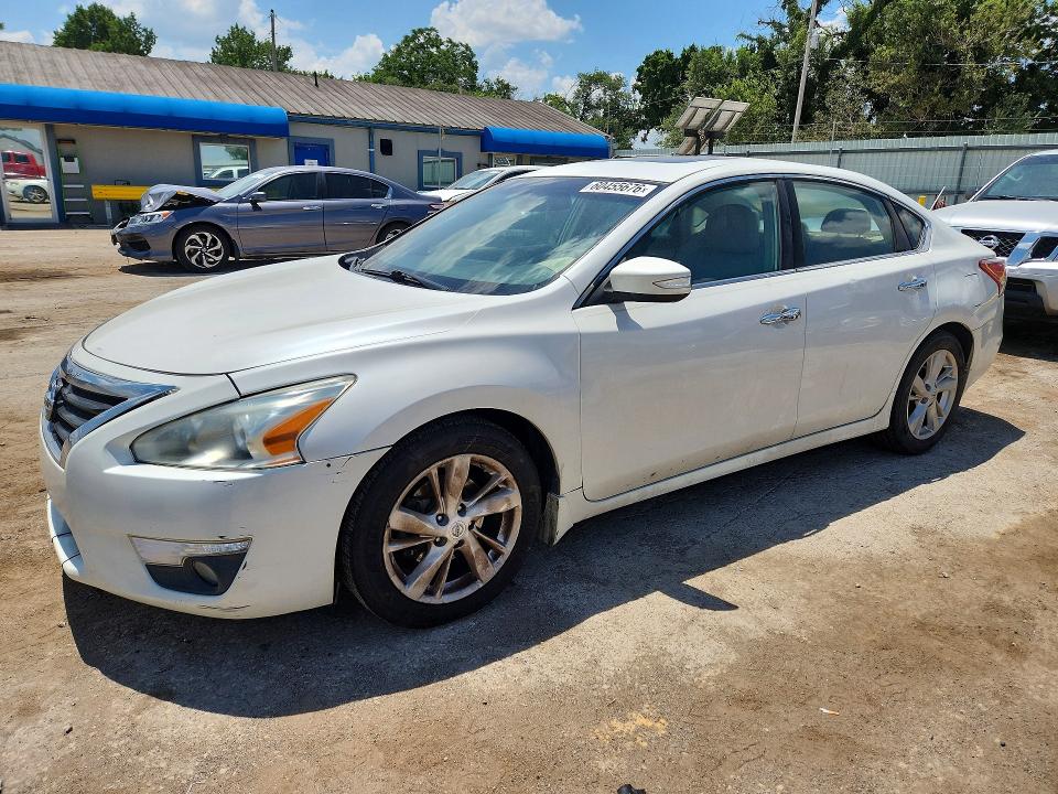 2013 Nissan Altima მანქანა იყიდება აუქციონზე, vin: 1N4AL3AP7DC282785, აუქციონის ნომერი: 60455676