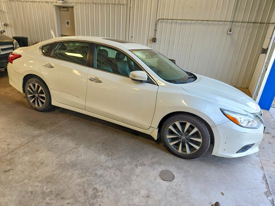 Продаж на аукціоні авто 2016 Nissan Altima, vin: 1N4AL3AP6GC278666, номер лоту: 63999706