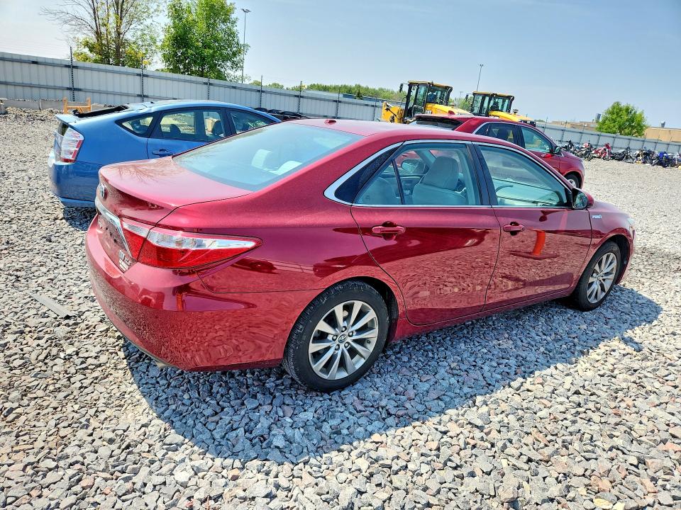 2015 Toyota Camry Hybrid მანქანა იყიდება აუქციონზე, vin: 4T1BD1FK6FU146203, აუქციონის ნომერი: 63346166