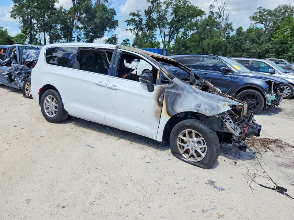 Auction sale of the 2026 Chrysler Pacifica, vin: 2C4RC1BG6TR193389, lot number: 61303476