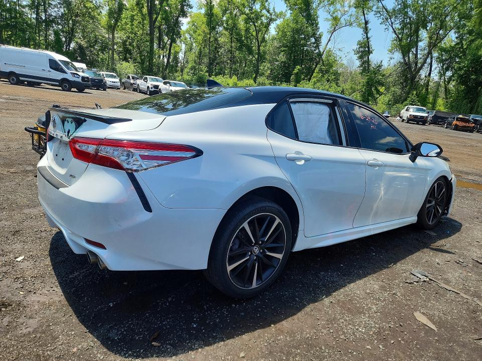 2019 Toyota Camry მანქანა იყიდება აუქციონზე, vin: 4T1B61HK4KU267233, აუქციონის ნომერი: 59946806