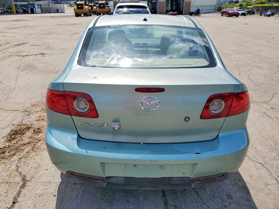 2004 Mazda 3 მანქანა იყიდება აუქციონზე, vin: JM1BK12F941167550, აუქციონის ნომერი: 62840776