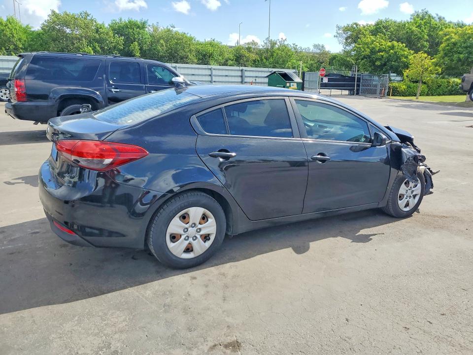 Продажа на аукционе авто 2017 Kia Forte, vin: 3KPFK4A73HE127593, номер лота: 61396266