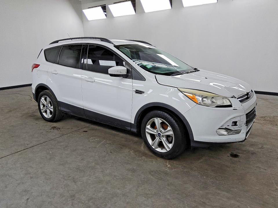 Продажа на аукционе авто 2016 Ford Escape, vin: 1FMCU0GX6GUA91441, номер лота: 60403986