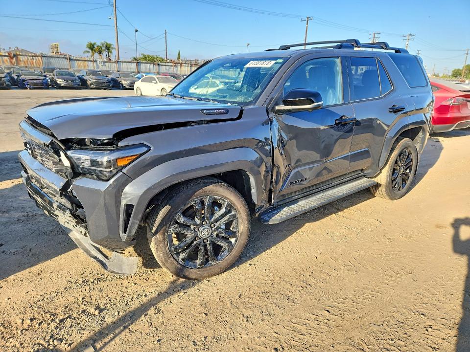 Продаж на аукціоні авто 2026 Toyota 4runner, vin: JTEVB5BR5T5029604, номер лоту: 61581816