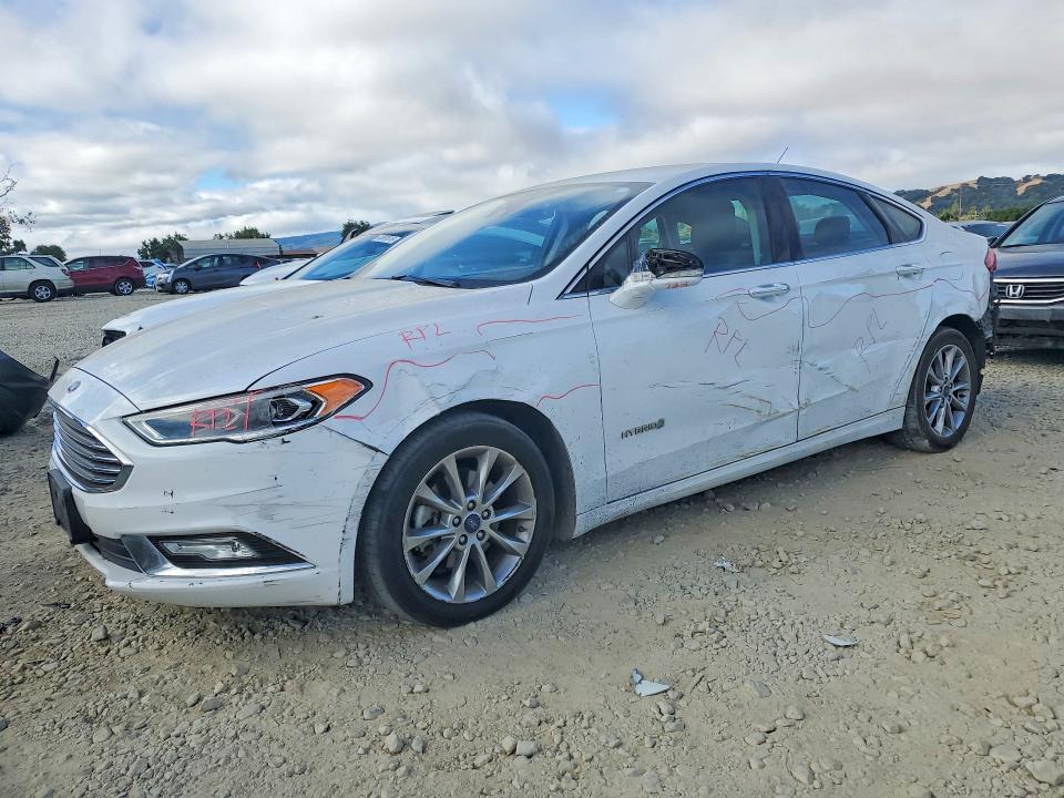Продаж на аукціоні авто 2017 Ford Fusion, vin: 3FA6P0LU1HR408898, номер лоту: 62272296