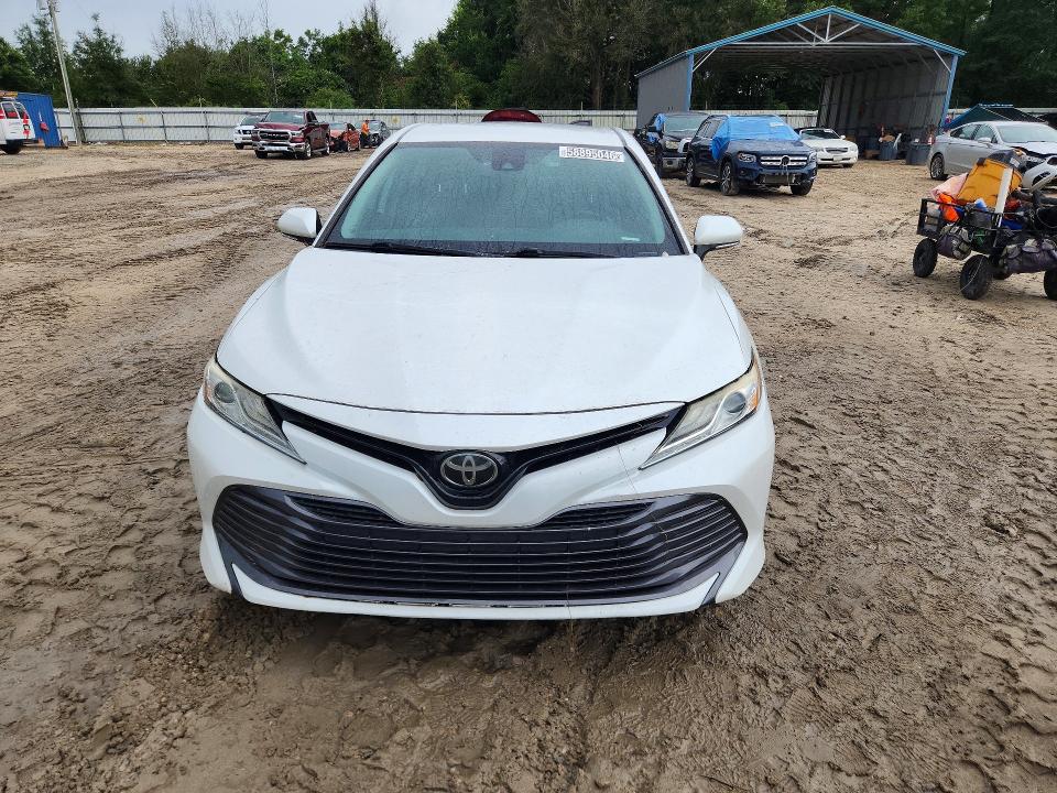 2019 Toyota Camry მანქანა იყიდება აუქციონზე, vin: 4T1B11HK9KU802992, აუქციონის ნომერი: 58895046