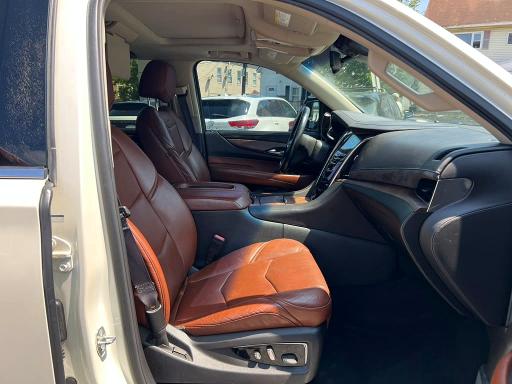 2015 Cadillac Escalade მანქანა იყიდება აუქციონზე, vin: 1GYS4NKJ2FR678120, აუქციონის ნომერი: 62739686