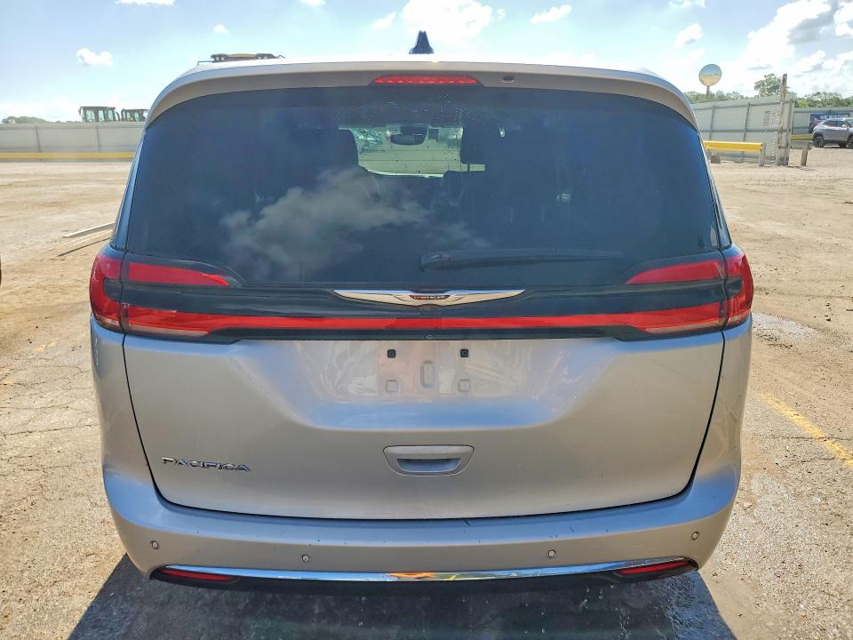 Продажа на аукционе авто 2024 Chrysler Pacifica, vin: 2C4RC1BG2RR129570, номер лота: 61989506