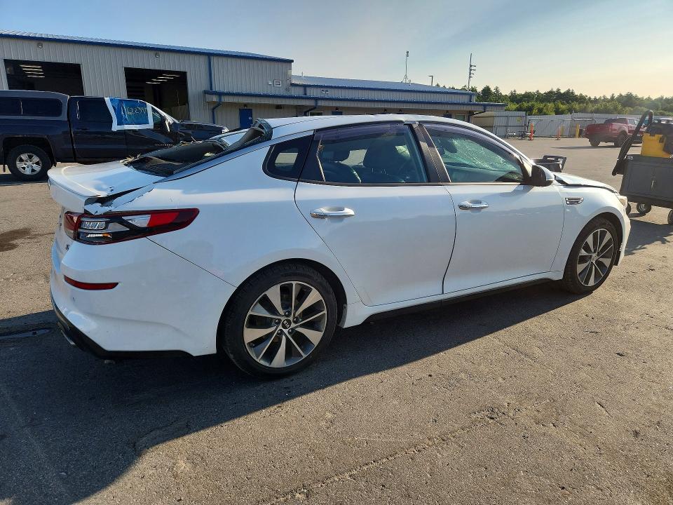2019 Kia Optima მანქანა იყიდება აუქციონზე, vin: 5XXGT4L34KG279747, აუქციონის ნომერი: 62070946