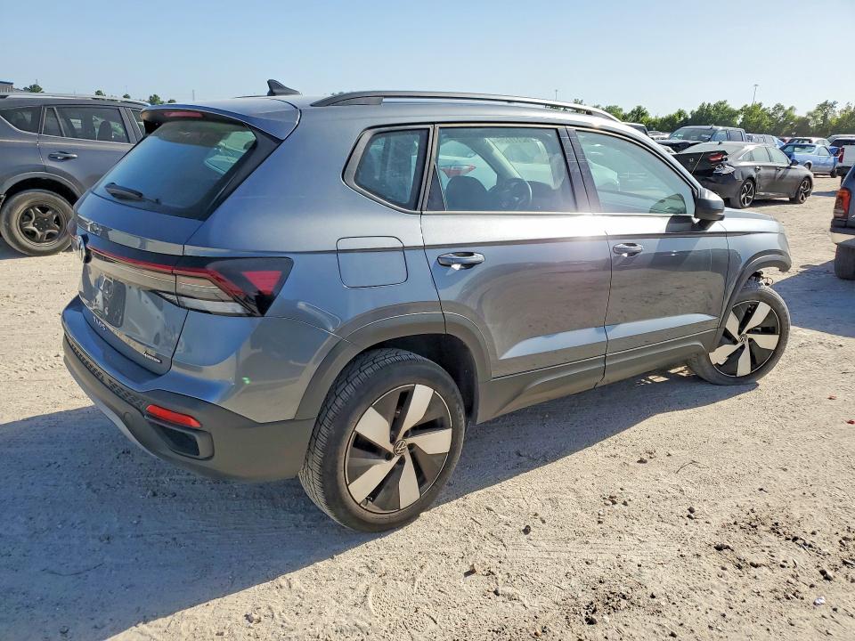 Продаж на аукціоні авто 2025 Volkswagen Taos, vin: 3VV8C7B20SM047757, номер лоту: 62111126