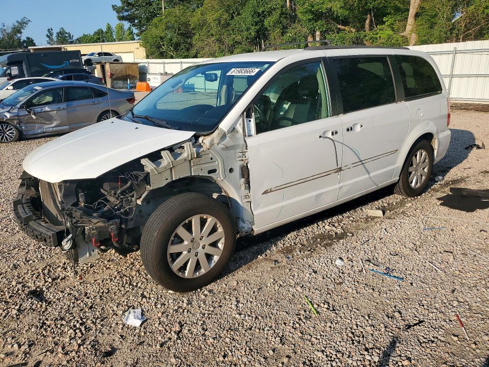 Продажа на аукционе авто 2015 Chrysler Town & Country, vin: 2C4RC1BG7FR707433, номер лота: 61983666