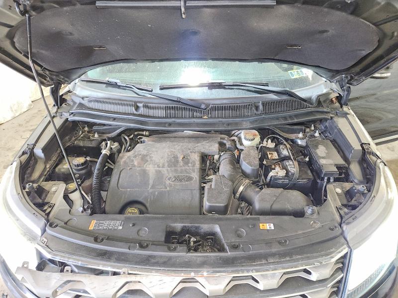 60867636 :رقم المزاد ، 1FM5K8D87HGD50089 vin ، 2017 Ford Explorer مزاد بيع