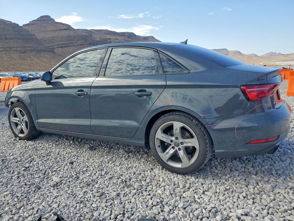 Продажа на аукционе авто 2017 Audi A3, vin: WAUAUGFF6H1038882, номер лота: 62700686