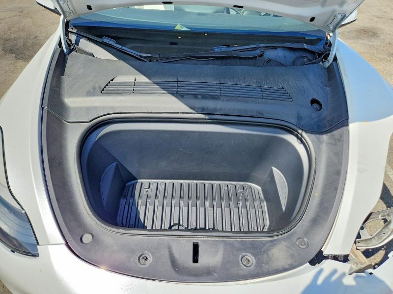 Продаж на аукціоні авто 2022 Tesla Model Y, vin: 7SAYGDEE9NF543269, номер лоту: 61365656