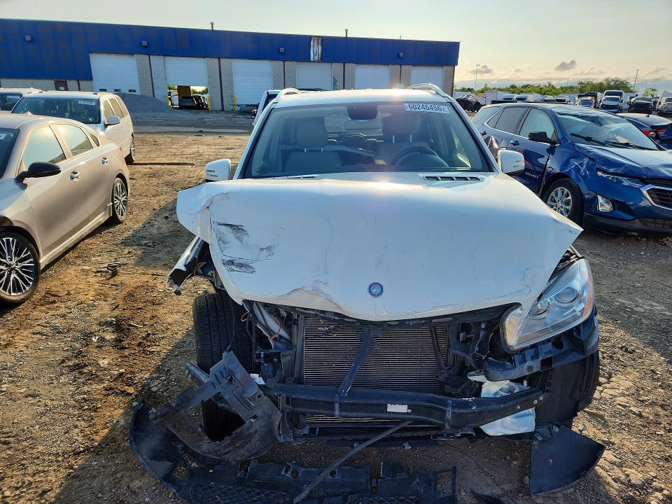 60246456 :رقم المزاد ، 4JGDA5HBXDA106002 vin ، 2013 Mercedes-benz Ml مزاد بيع