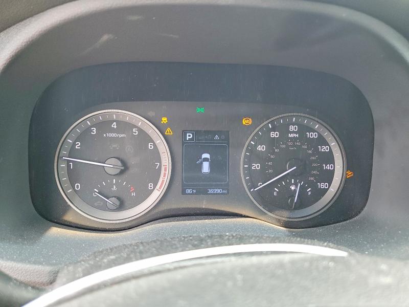 2017 Hyundai Tucson მანქანა იყიდება აუქციონზე, vin: KM8J33A27HU352215, აუქციონის ნომერი: 60522446